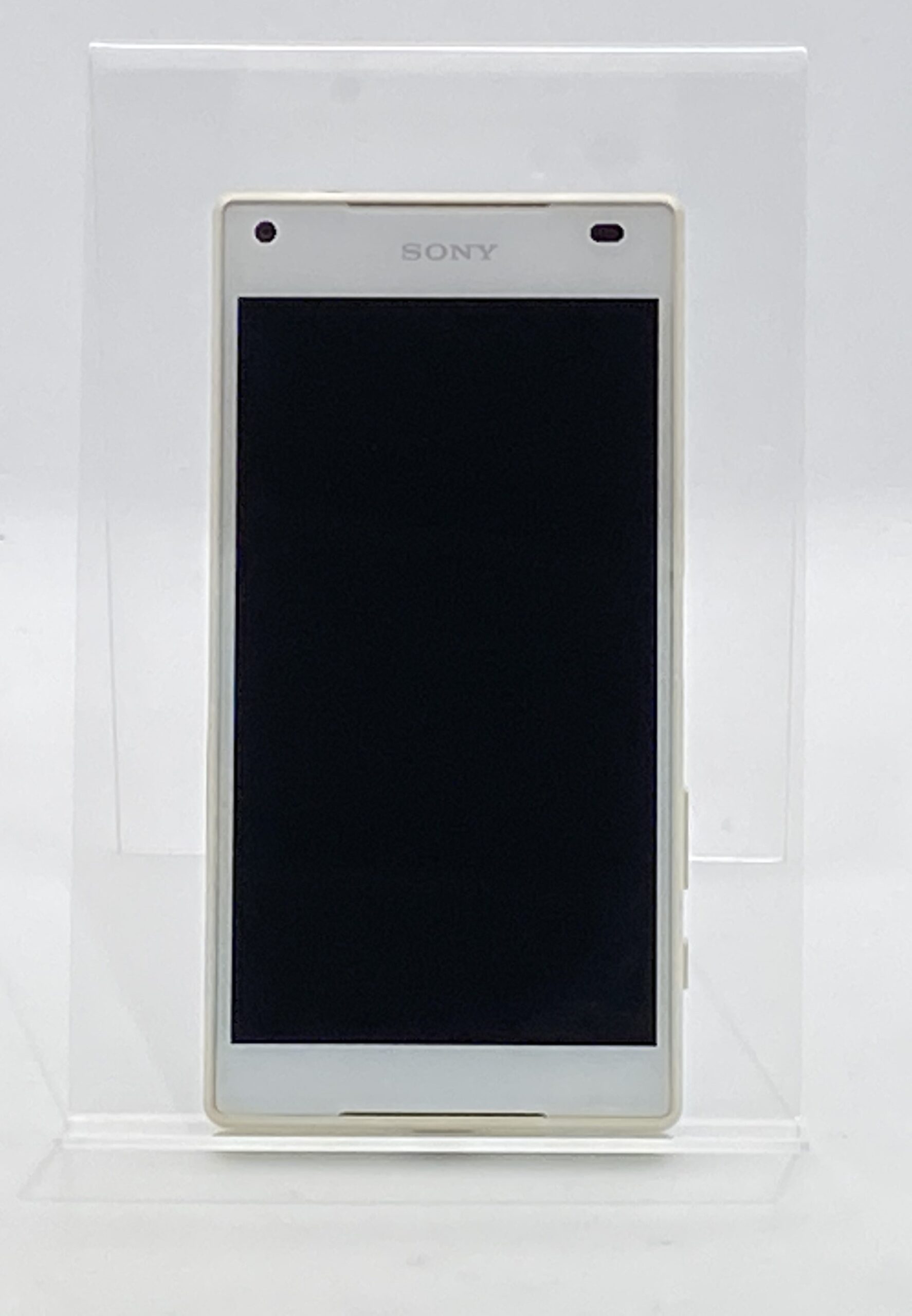 Xperia Z5 Compact 男らしい Black 32 GB docomo